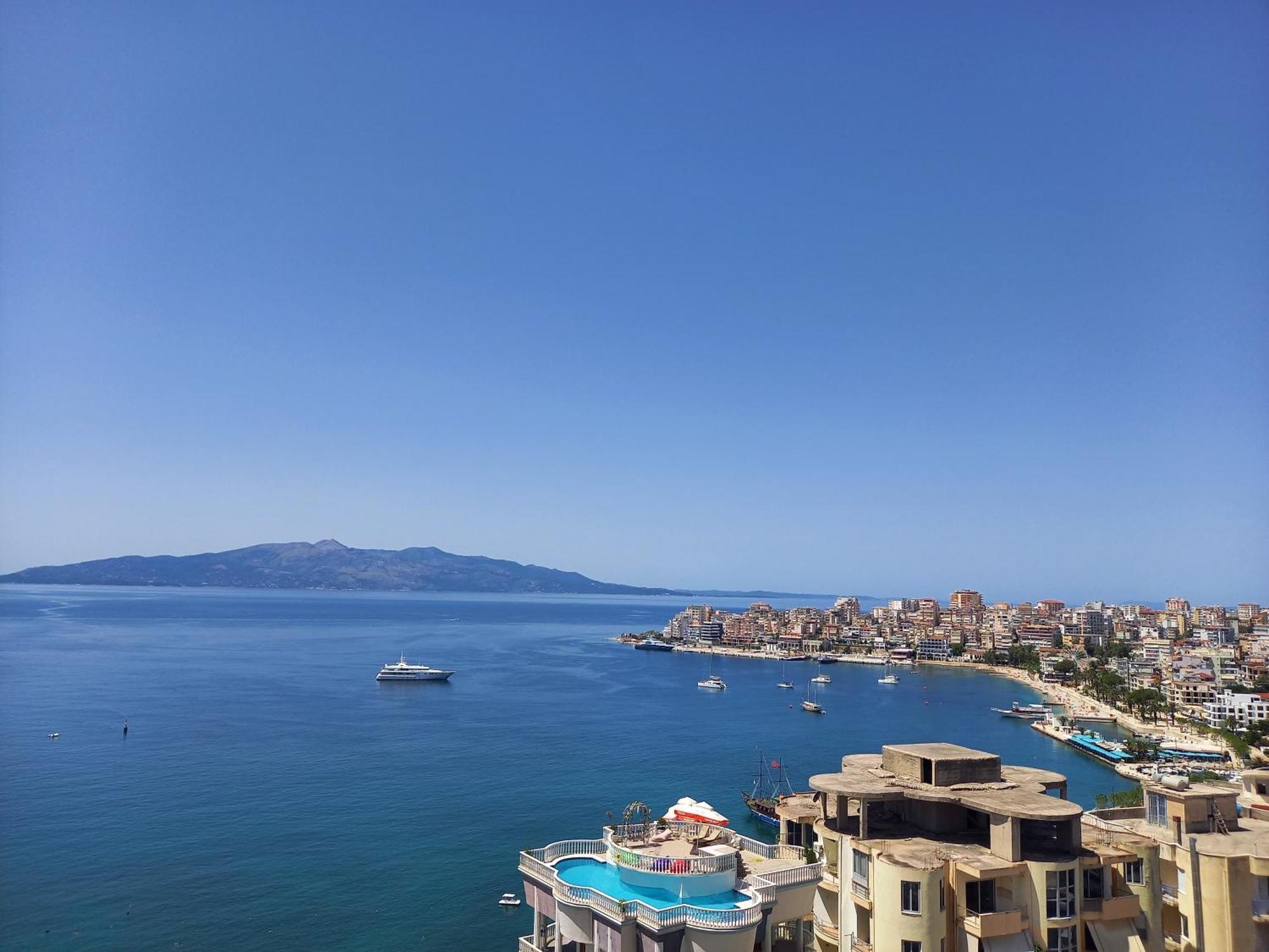 Bay View Apartment Sarandë Exterior foto