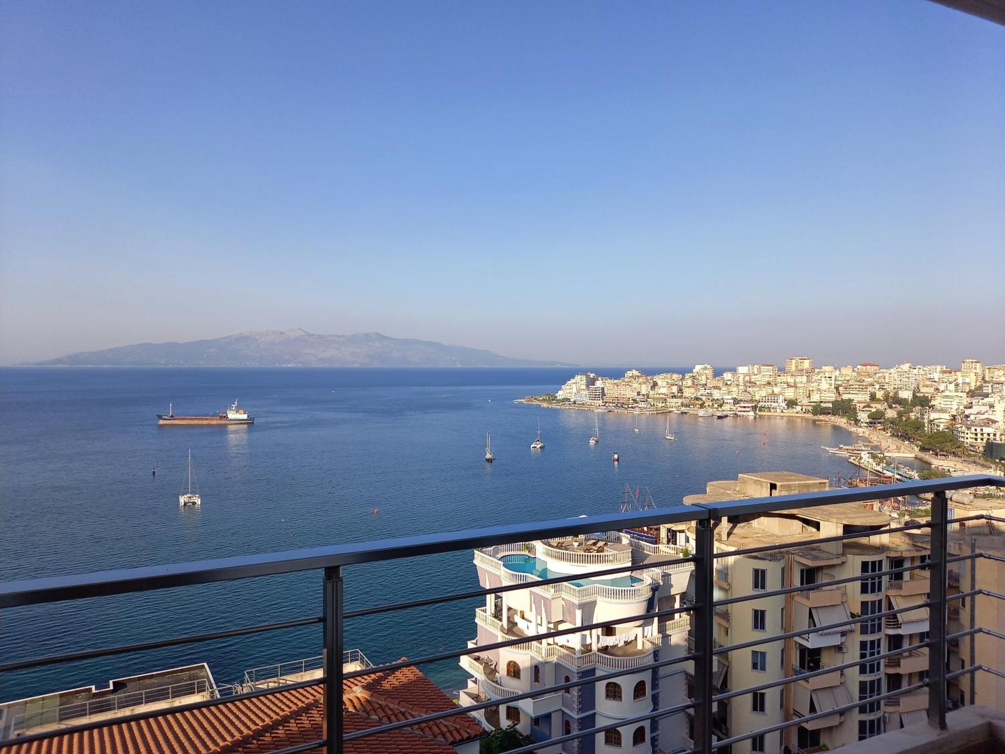 Bay View Apartment Sarandë Exterior foto